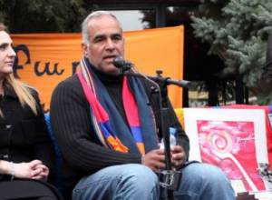 R. Hovannisian ready to meet Levon Ter-Petrosyan