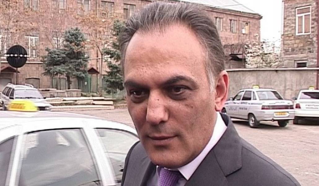 5708672efaa6cdba11011d3e4a2e32d9