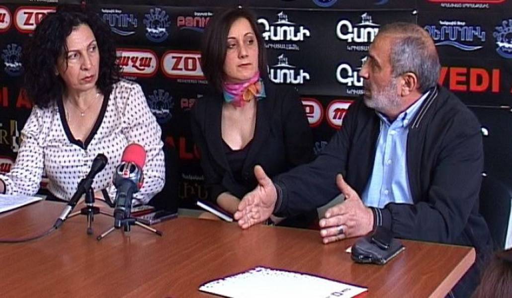 b8713a235c023fcbdde4df51f7e8e409