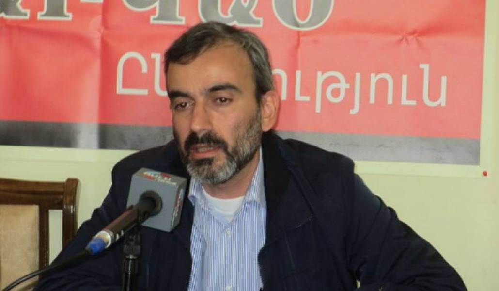 943a003d793f91a12fbf1b1b9d38a15f