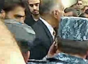 Raffi and his supporters are not allowed to move