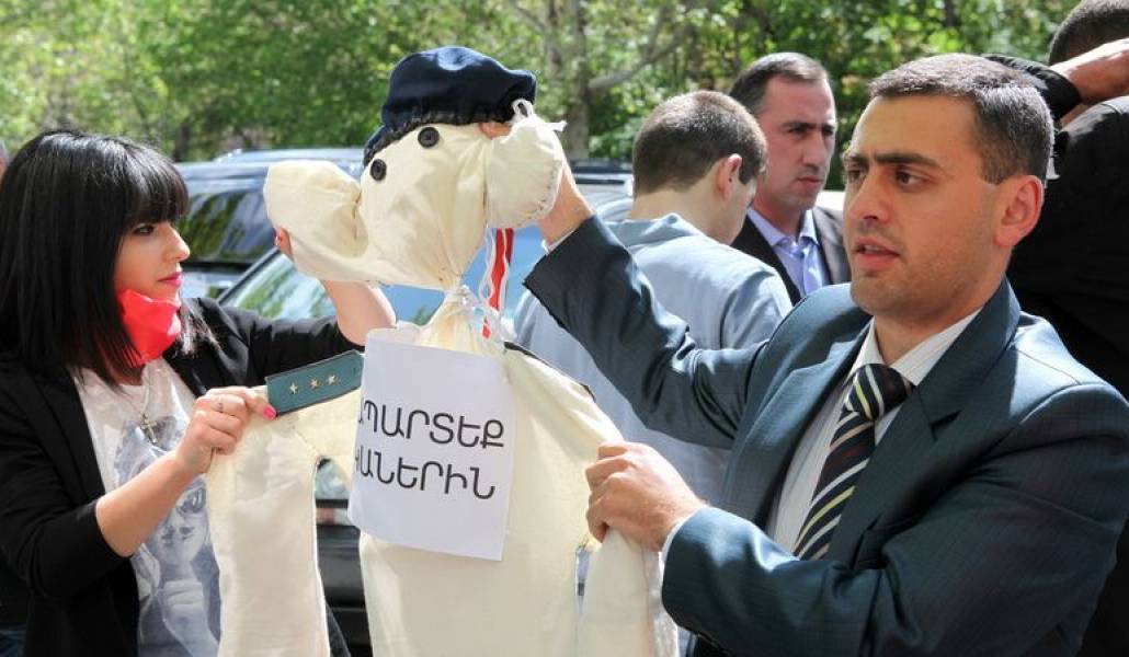 3df4e44768747333e1c6ebb9c4ef48ad