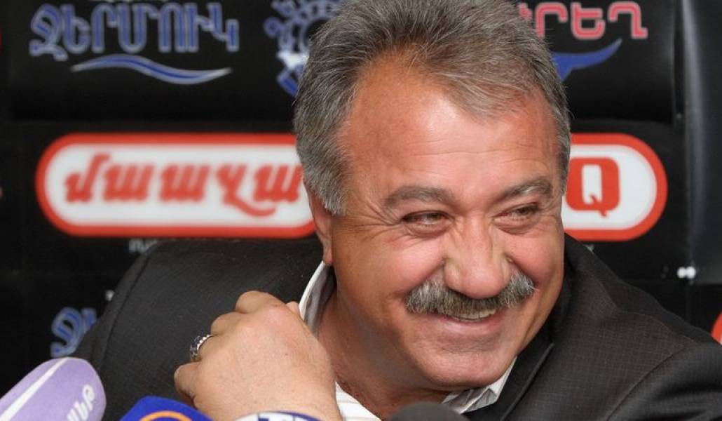 e6061ff97bb32170ee10583969ef13a1