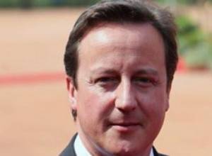 Cameron heads to Russia for Syria talks