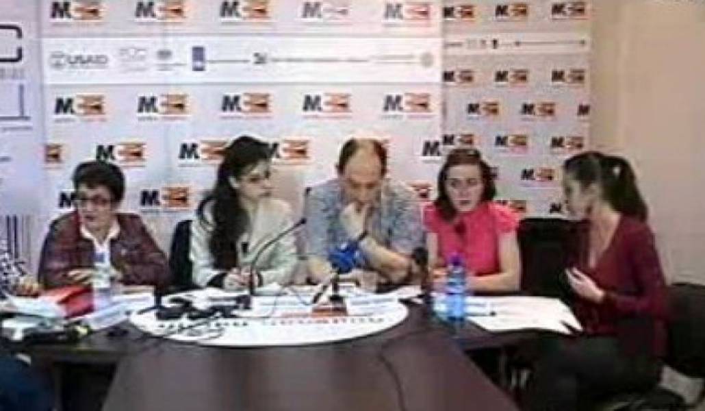 0c7561e710c998ece65d2c88380f10ad