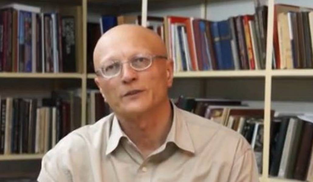 65e9a7ad56d0695a003f48fc671642a9