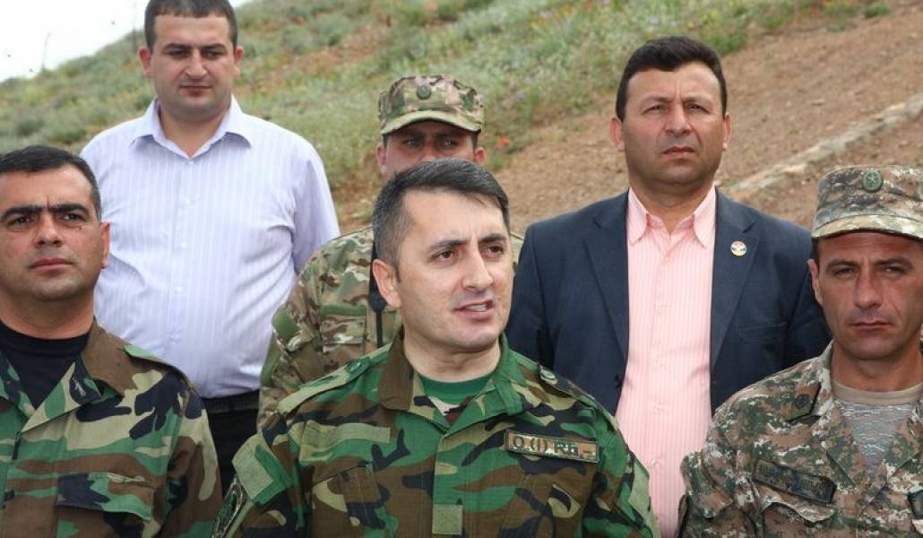 f3cc82a0cbf7c63bf8ca618e4a6fa942