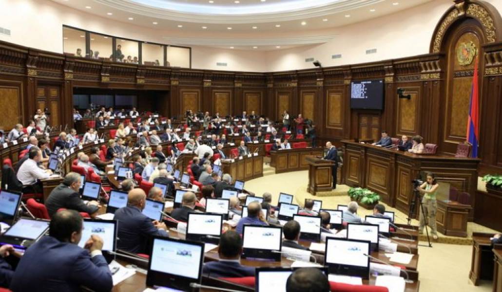 ce6117347f5e7af6cdd659f344d2ba5f