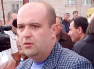 Republican Ashot Papayan asks journalist for forgiveness