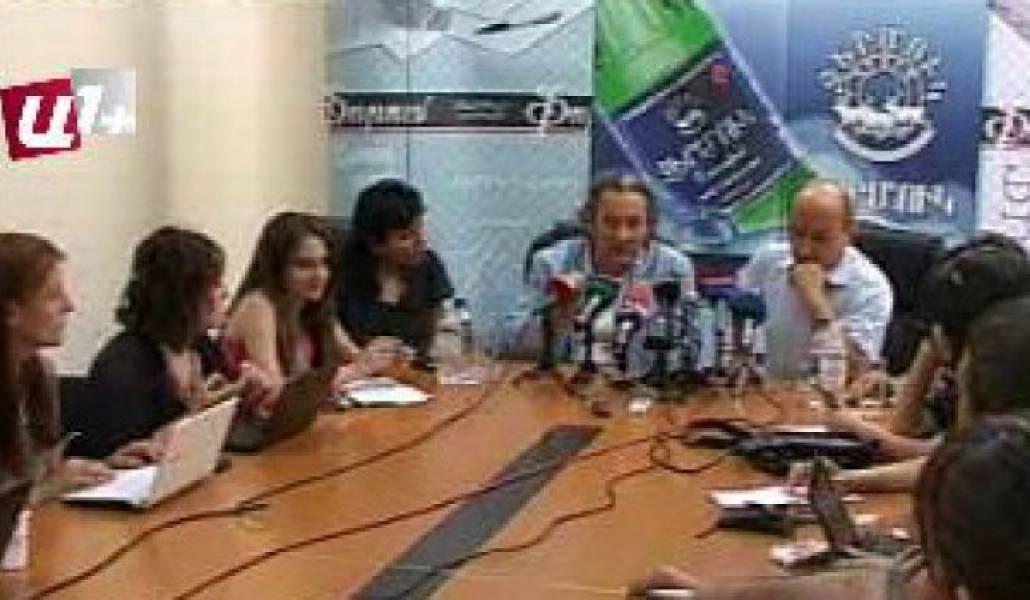 35d6c14c64fc69ec22e1770b577d3971