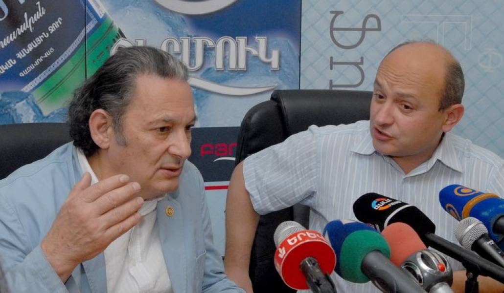 791367b0bc25a975ddfbca437ed88a41