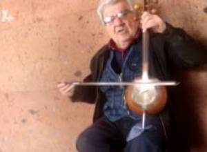 Փողոցային երաժիշտը վաստակում է օրական 10-15 հազար