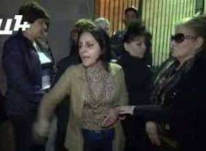 Հովիկ Աբրահամյանը ցուցարարներին խոստացավ լսել եւ լուծումներ գտնել