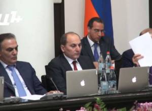 Մեռելոցներին աշխատել, թե ոչ
