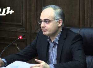Քիմ Քարդաշյանը միլիարդ Շարմազանով արժե. Լեւոն Զուրաբյան