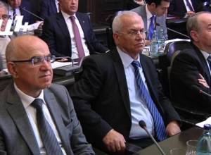 Գայլերին սպանում է ԲՆ-ը, մորթիները մթերում է ԳԱԱ-ն