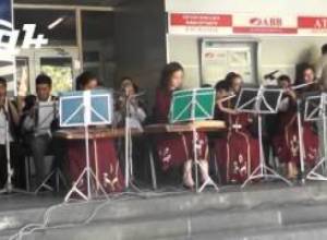 Մանկական ֆիլհարմոնիան բաց դաս էր անցկացնում