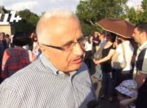 Նստացույց Ազատության հրապարակում