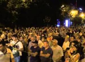 ՛Ռիթմիկ ծափեր՛ Բաղրամյան փողոցում