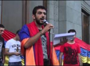 Սերժ Սարգսյանը  մարդկանց բաժանում է խմբերի