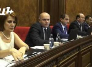 Ի՞նչ կապ կա հոկտեմբերի 27-ի եւ սահմանադրական փոփոխությունների միջեւ