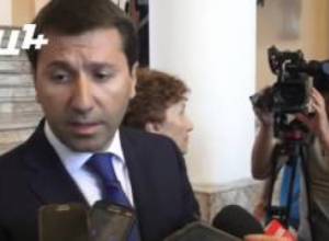 «Որպեսզի անմիջապես հերոսանաս, ճիշտ կլինի, որ տաս ինչ-որ հայտնի մարդու անուն»