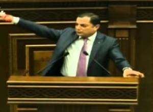 «Գյոզալ կուսակցությունը քայքայեցիք, բոլորին գցեցիք դռնեդուռ»