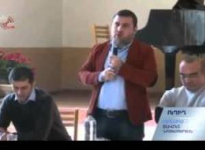 Այո-ն եւ Ոչ-ը Նոյեմբերյանում են