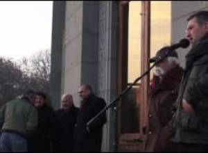 Լրագրողների հետ հարցուպատասխանը շարունակվեց