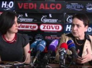 Լարիսա Ալավերդյանի ասուլիսը