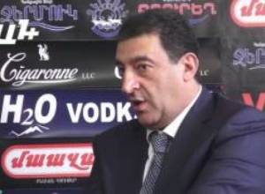 «Դուք բոլորին փչացնում եք». Վ. Բոստանջյանը՝ Վ.Այվազյանին