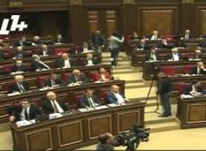 Մինձայն ընդունվեց երկու նախագիծ