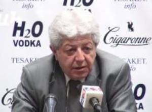 «Ազգի արմատները առողջ են, գլուխը՝ շպրտելու բան է»