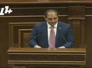 Բանկերն ու քաղաքացիները. Լևոն Դոխոլյանի ելույթը