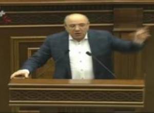 550.000 թոշակառու 600.000 աշխատող. Գուրգեն Արսենյանի ելույթը