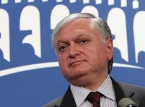 04.07.16 Էդվարդ Նալբանդյանի և Նիկոլայ Բորդյուժայի ասուլիսը