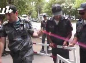 Սուպերմարկետի տնօրենը դժգոհեց ոստիկանների գործողություններից