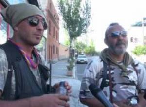 «Եթե Ժիրայր Սեֆիլյանը գա ասի զենքերը վայր դրեք, մենք անում ենք»