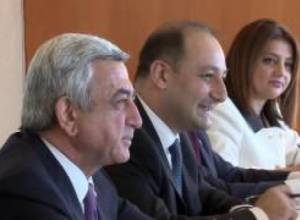 Սերժ Սարգսյանը հանդիպել է Ամերիկայի հայկական համագումարի անդամներին