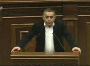 Զարմացել եք, որ Տրոյան ընկե՞լ է. Արմեն Ռուստամյան