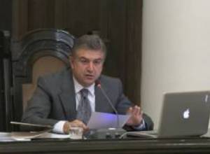 Զանգերը հանգիստ չեն տալիս վարչապետի խորհրդականներին ու օգնականներին