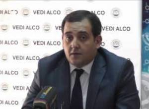 Նախարարի տեղակալը՝ նախարարի մասին