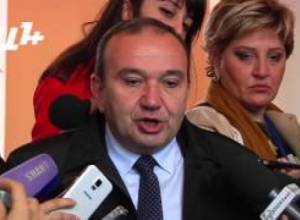 Եկեք մենք մեզնից չվախենանք. ԿԳ նախարար