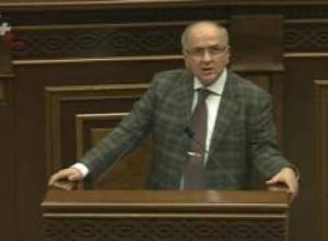 «Հիմնադրամները կոռուպցիայի աղբյուր են». Արամ Մանուկյանը լքեց դահլիճը