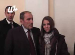 Ինչպես դիմավորեցին Լևոն Տեր-Պետրոսյանին