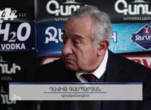 «Ահավոր բան է, երբ մտավորականը քծնում է». Դավիթ Գասպարյան