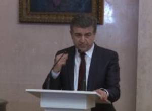 25 01 17 Moskva Handipum hamaynqi het sinxron 1