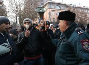 14.02.17 Ակցիա դատախազության դիմաց