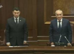 ԱԺ-ն մեկ րոպե լռությամբ հարգեց սումգայիթյան զոհերի հիշատակը