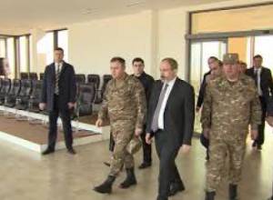 Վարչապետին են ներկայացվել ՀՀ ԶՈՒ-երի նորագույն ռազմական տեխնիկաները